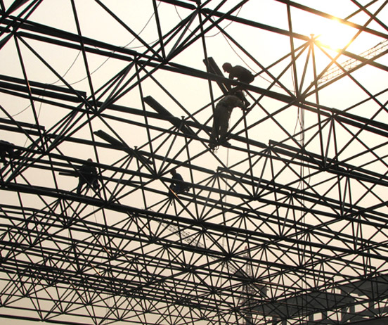 三门峡厂房网架安装